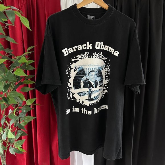 PRESIDENT BARACK OBAMA WHITE HOUSE TEE - Picture 1 of 8
